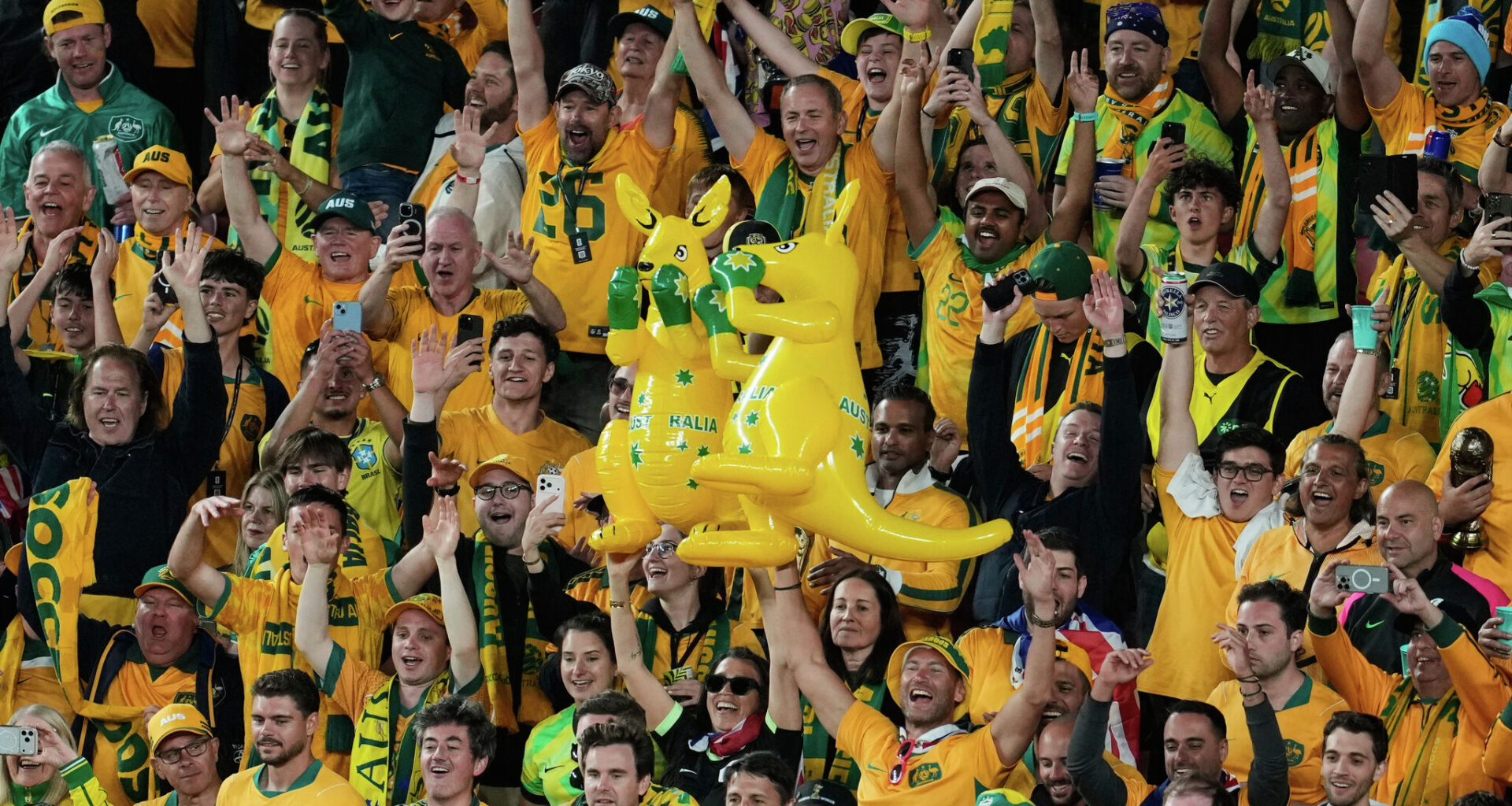 Australia clinches spot in World Cup knockout match at Dallas Stadium