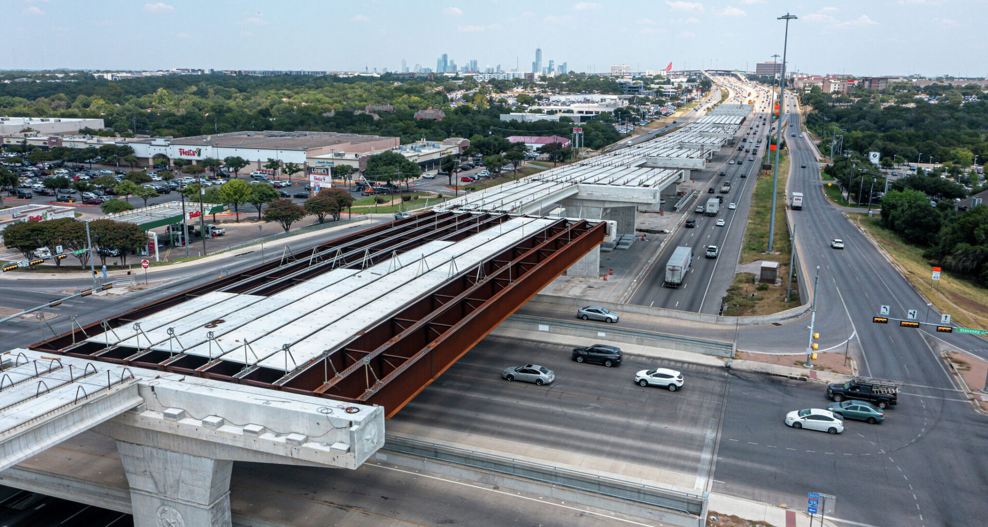 TxDOT to close I-35 main lanes on weekend nights in Austin