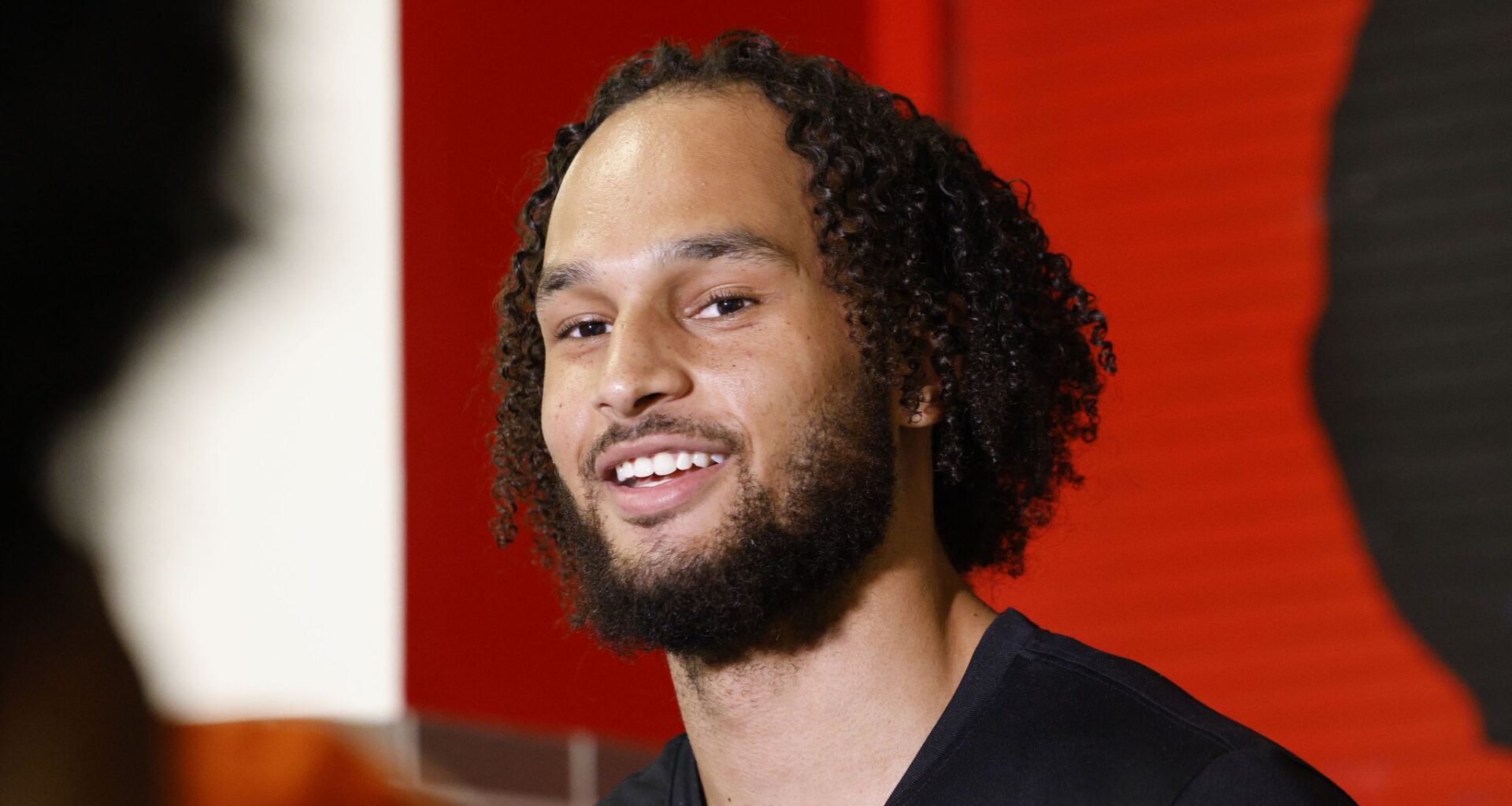 Mavs' Dereck Lively II unable to run, jump 6 months after foot surgery