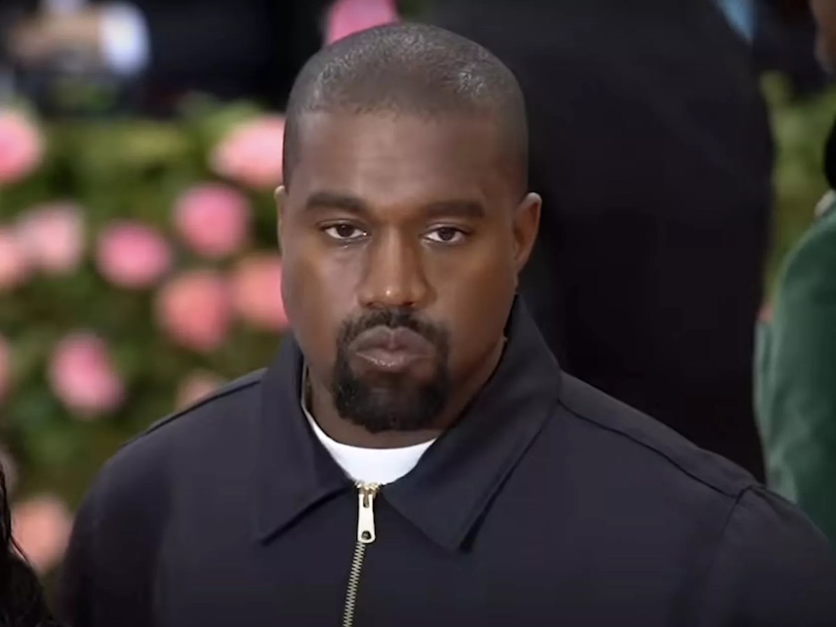 San Antonio asks Ye to refrain from singing about Hitler, selling swastika shirts at July 4 concert