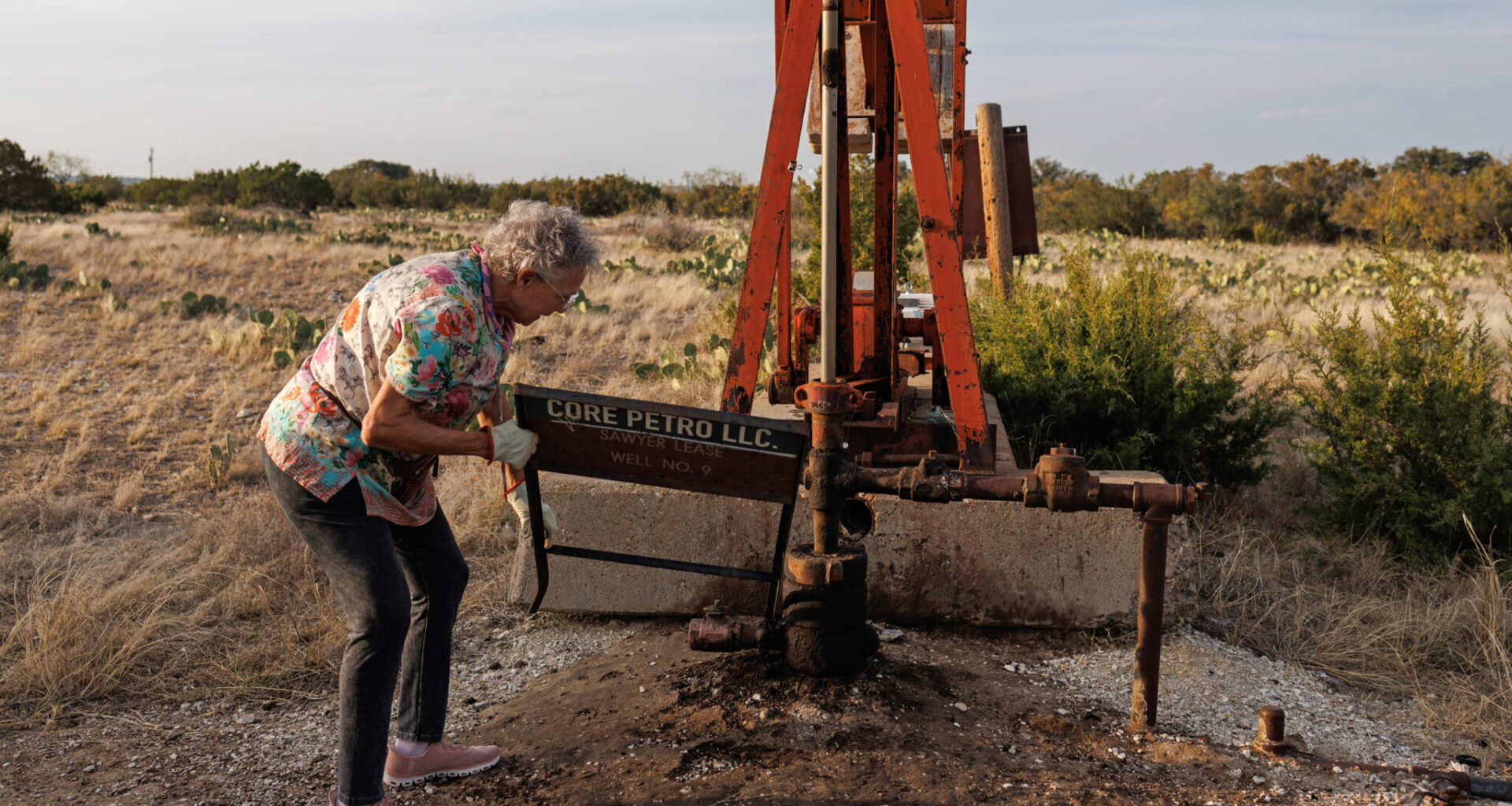 Texas ranch dispute highlights tensions over aging oil wells