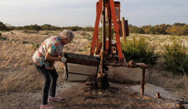 Texas ranch dispute highlights tensions over aging oil wells