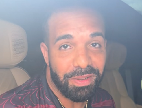 Drake devours burgers, loaded fries at Houston spot