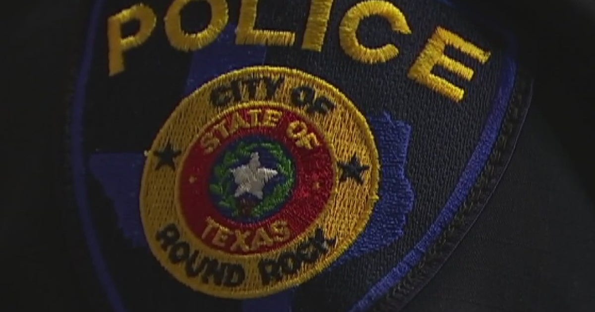 Individual dies in apparent jump from overpass, forcing lane closures at I-35 and I-45 interchange