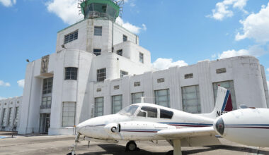 Houston aviation museum liquidating artifacts before exiting