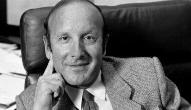 Star-maker Clive Davis to be honored at funeral. Here's how to watch
