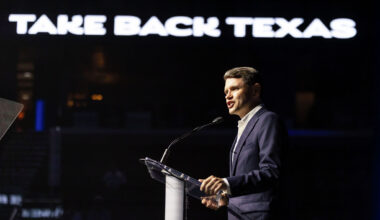 Texas voters, pick your issue: Affordability or Sharia?