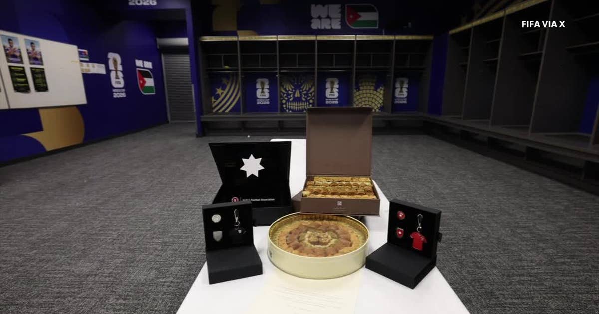 Jordan leaves a tray of baklava and a heartfelt note for Dallas Stadium staff