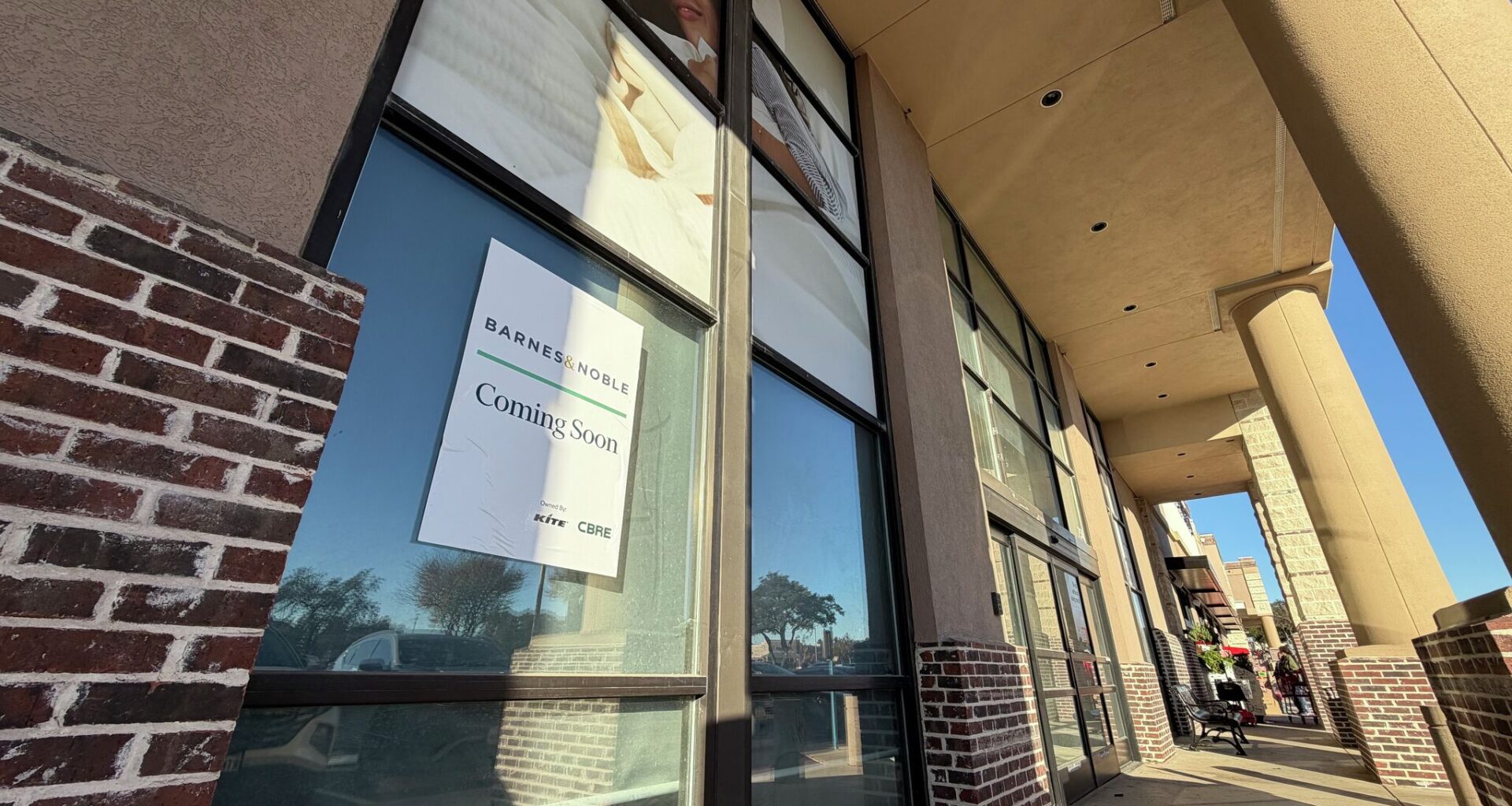 Iconic bookstore makes bold move in San Antonio expansion