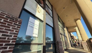 Iconic bookstore makes bold move in San Antonio expansion