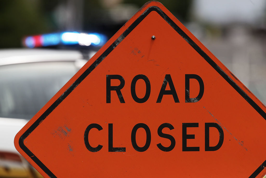 Deadly 18-wheeler crash closes major Texas highway