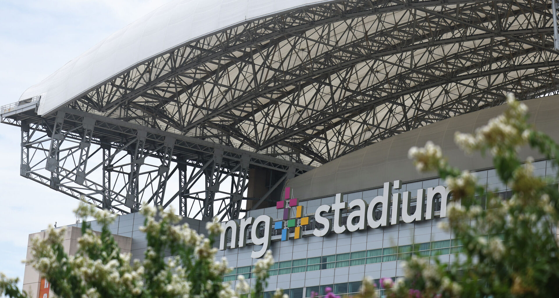 FBI investigates online threat targeting Houston Stadium