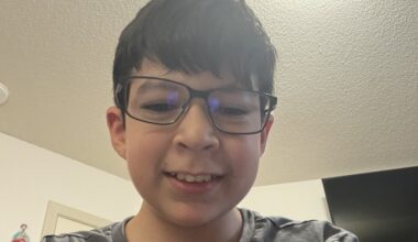 El Paso boy earns world record for most stopwatch laps in 1 minute