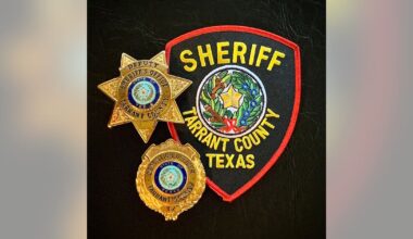 Tarrant County deputies investigating deadly Tuesday morning SUV crash