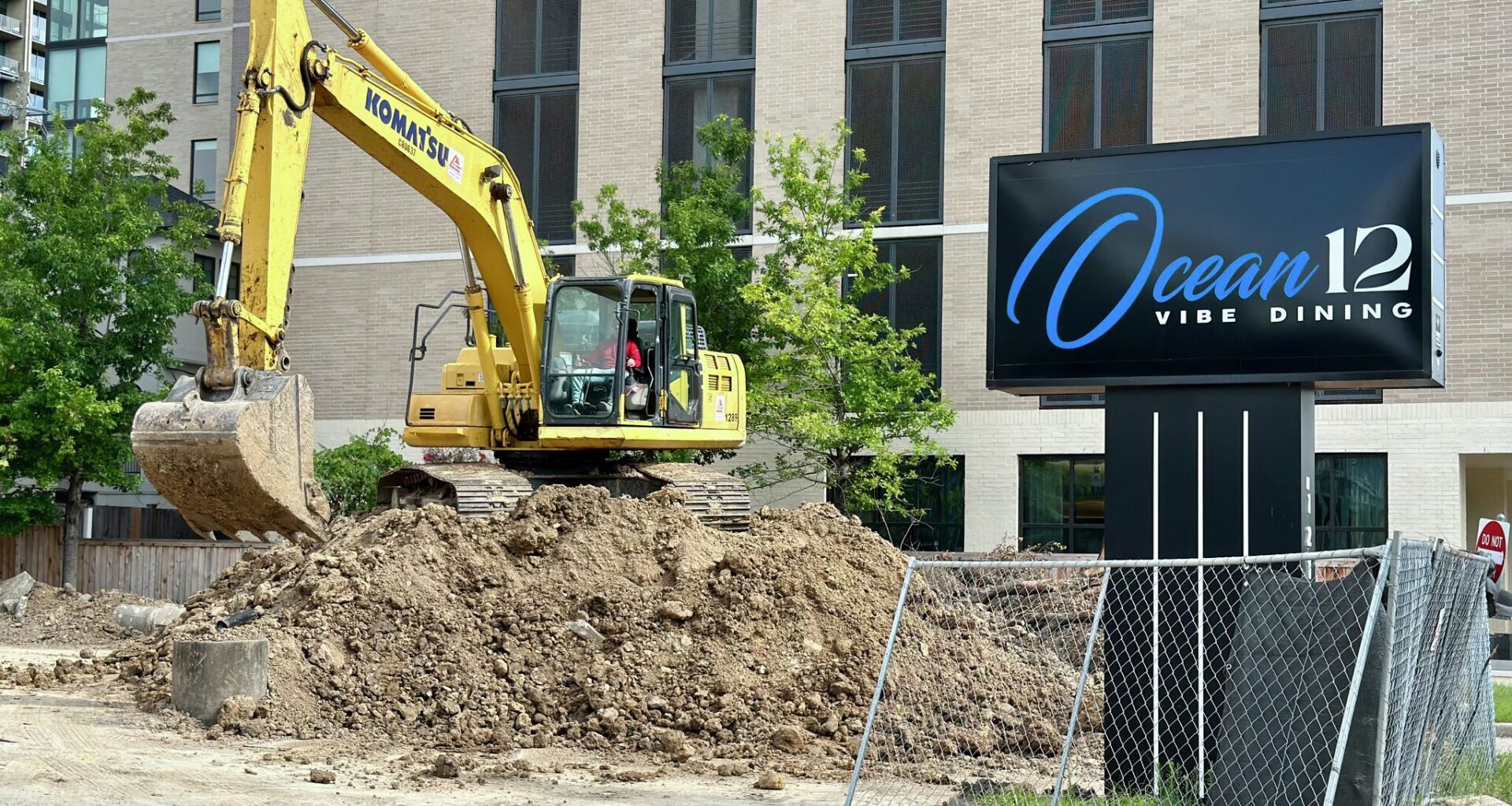 Houston building once home to 3 restaurants is transforming