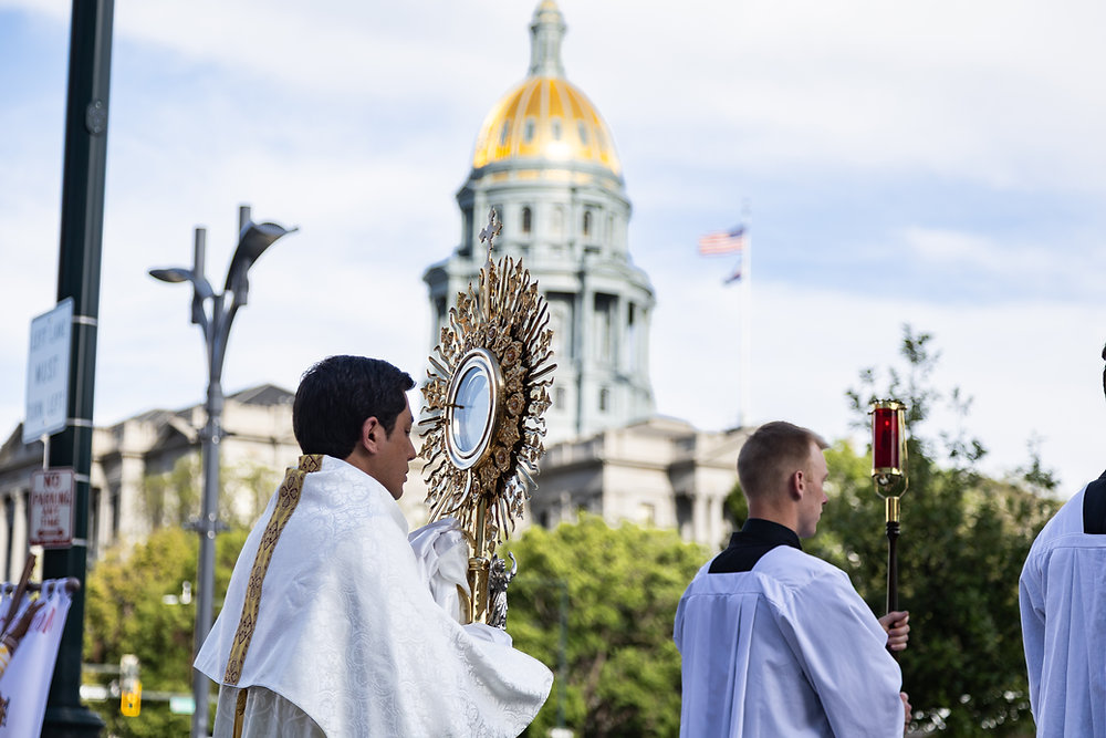 Christ in the Heart of the City: Hundreds Join Corpus Christi Eucharistic Procession in Downtown Denver
