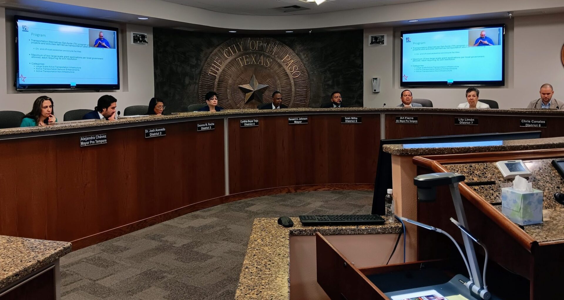 El Paso City Council reverses Welcome Center funding vote