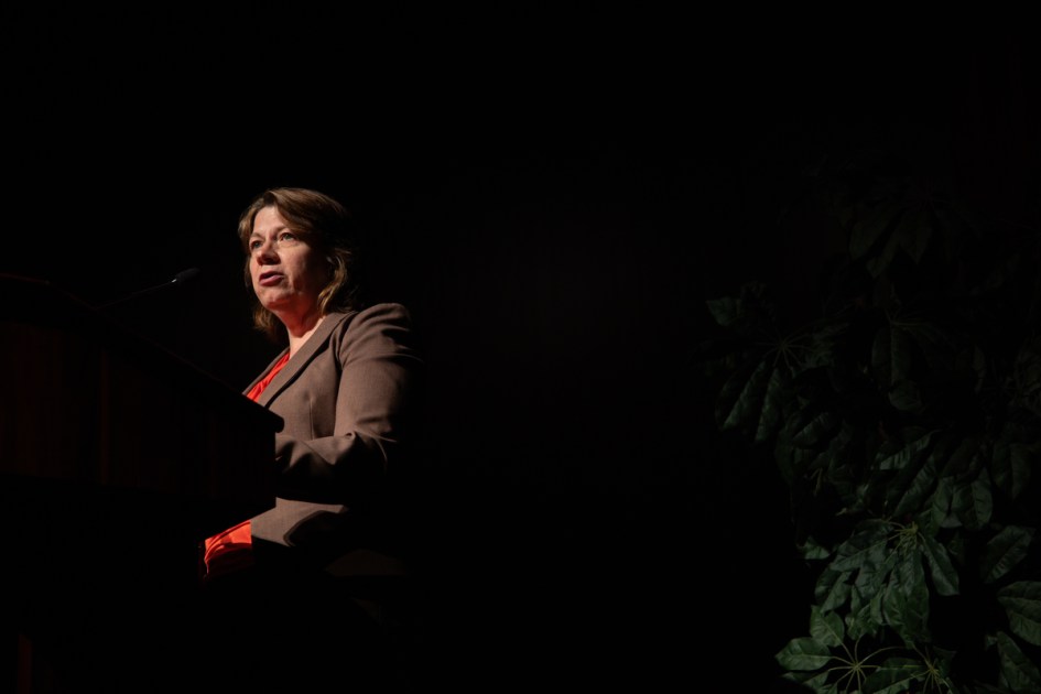Records challenge UT-Austin’s allegations against fired KUT leader