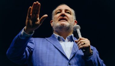 Ted Cruz bill to regulate college sports advances