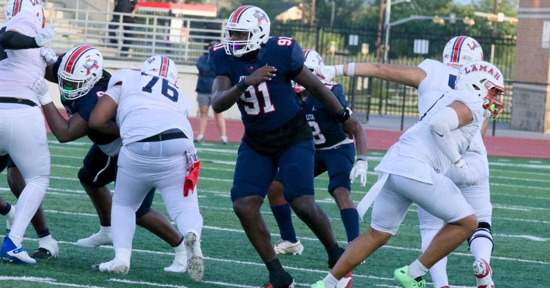 2027 TX DT Jason Johnson2