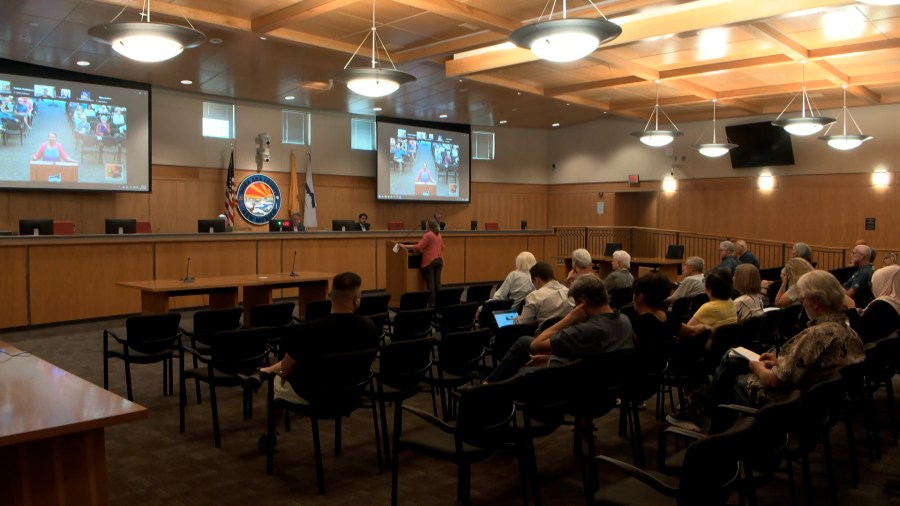 Southern New Mexico residents push back against proposed El Paso Electric rate hike