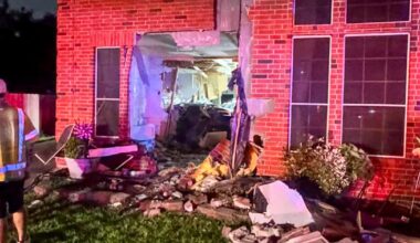 1 person killed after Tesla on autopilot crashes through Texas home