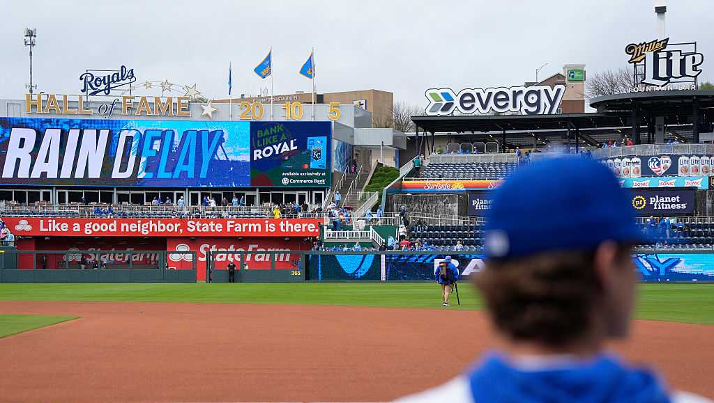 Kansas City Royals vs. the Texas Rangers 2026 rain delay