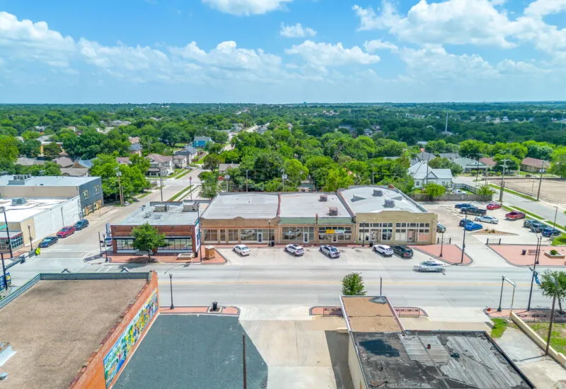 Bob on Business: Rosedale retail? Texas Wesleyan names real estate firm to market spaces 