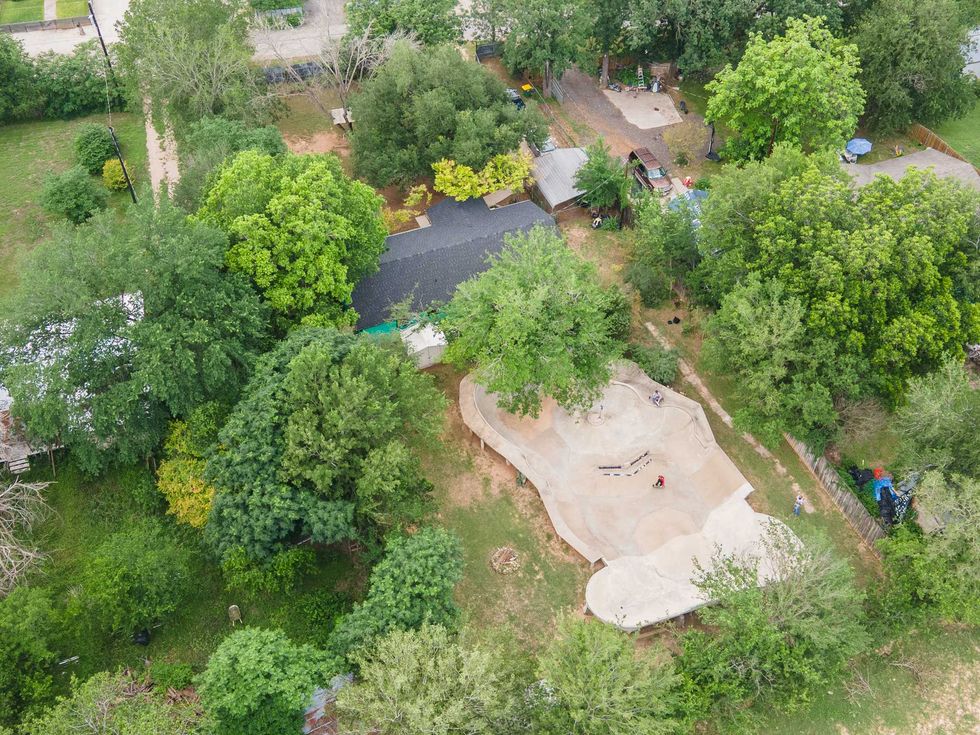 3902 River Rd. home for sale in Cedar Creek aerial view of property