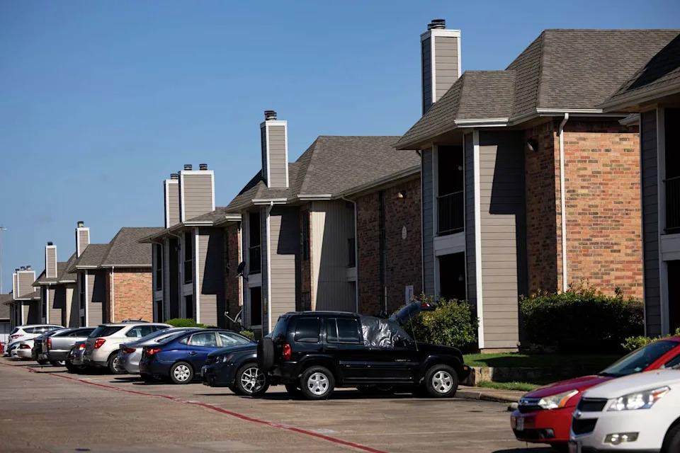 Regal Crossing apartments photographed on Thursday, June 24, 2021, in Dallas. (Juan Figueroa/The Dallas Morning News) (Juan Figueroa/Staff Photographer)