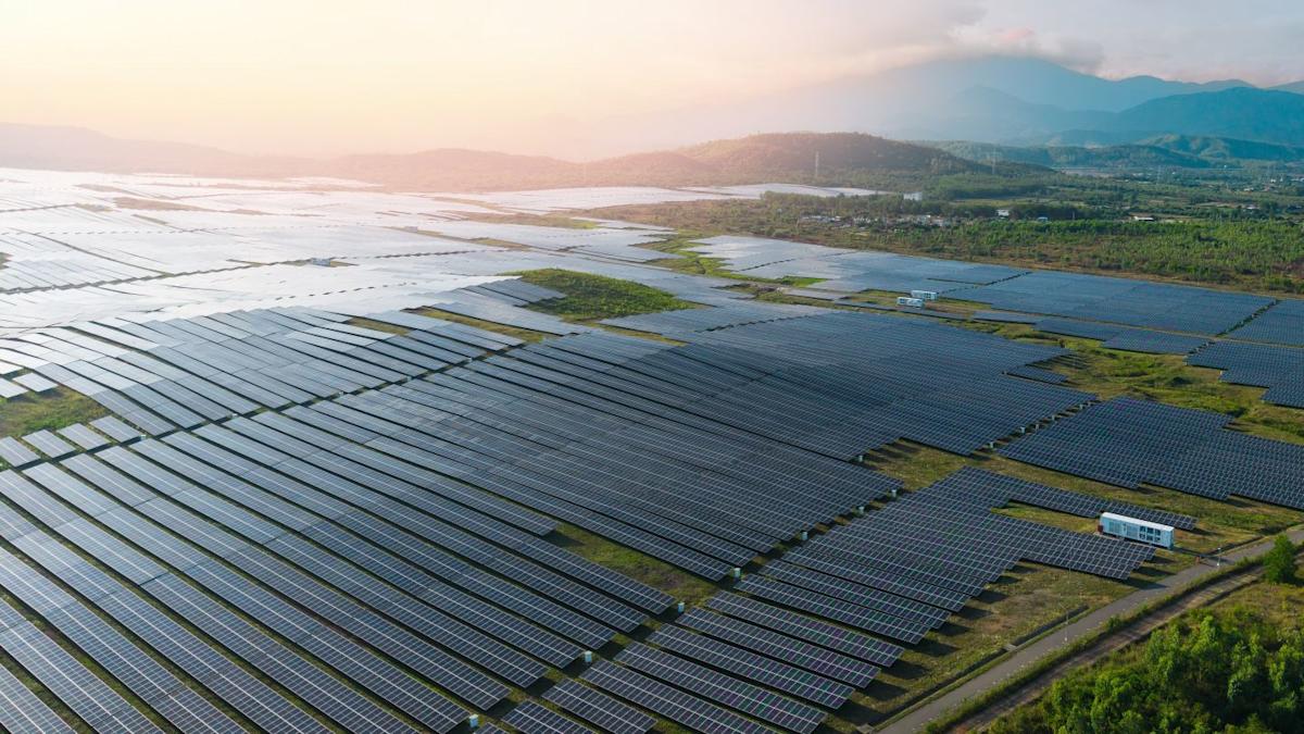 Vesper Energy secures $236m for 201MW Nazareth Solar project in Texas