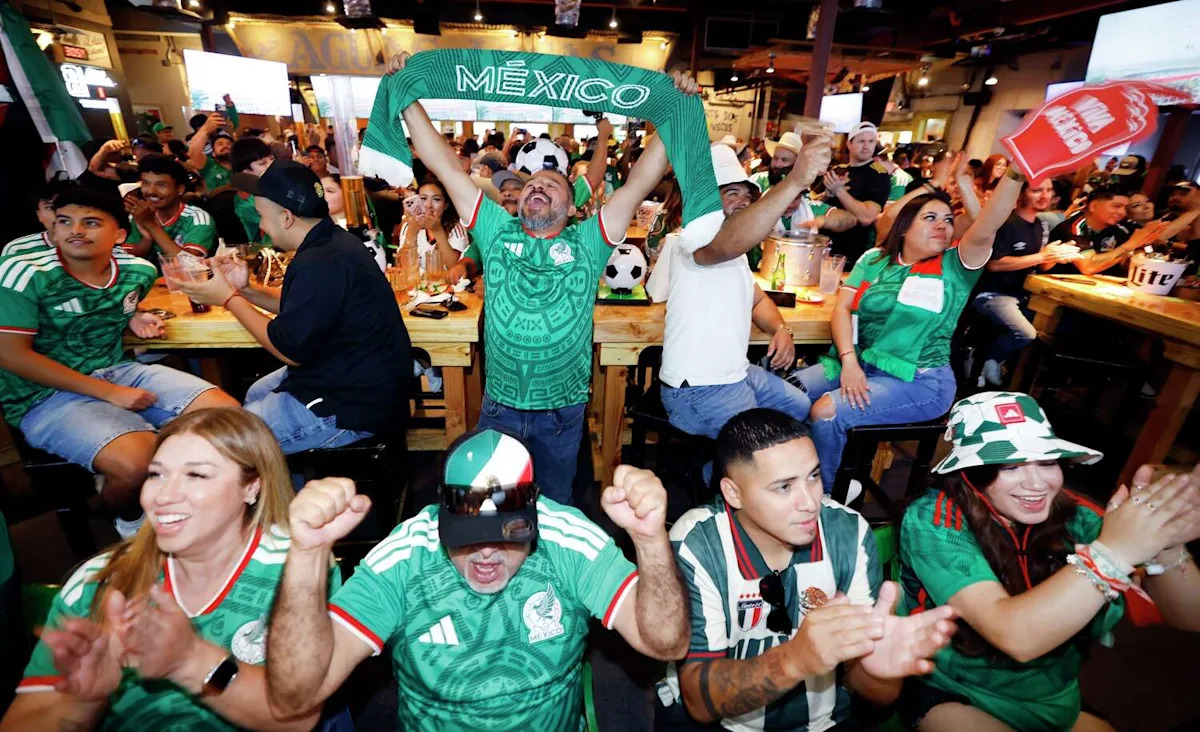 El Tri fans in Dallas erupt as Mexico wins World Cup opener over South Africa