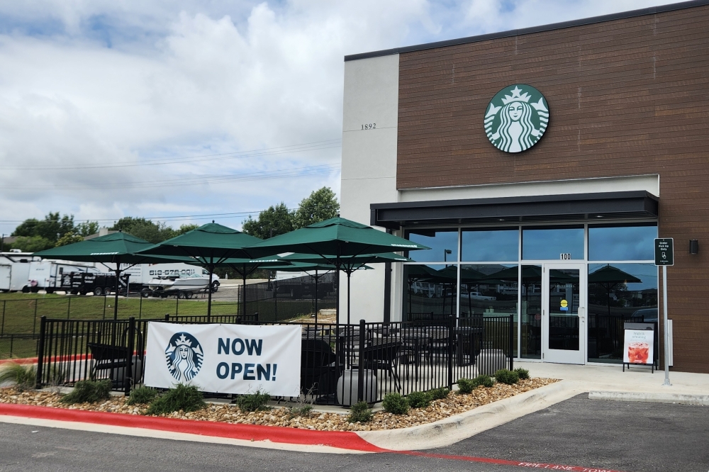 Leander's newest Starbucks location opened in late February. (Daniel Schwalm/Community Impact)