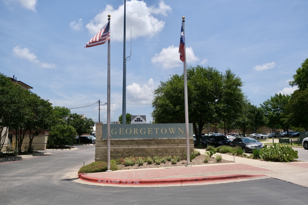 Funds generated from TABC permits help fund the county’s environmental health program. (Gracie Warhurst/Community Impact)
