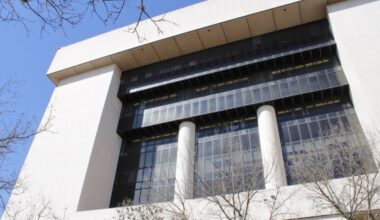 The Albert B. Alkek Library's sixth floor will undergo a $3.5 million renovation, adding new staff offices and student group study support spaces. (Michael Milliorn/Community Impact)