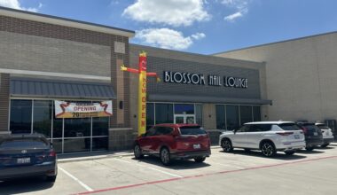 Blossom Nail Lounge has manicures, pedicures and hair removal services. (Michael Crouchley/Community Impact)