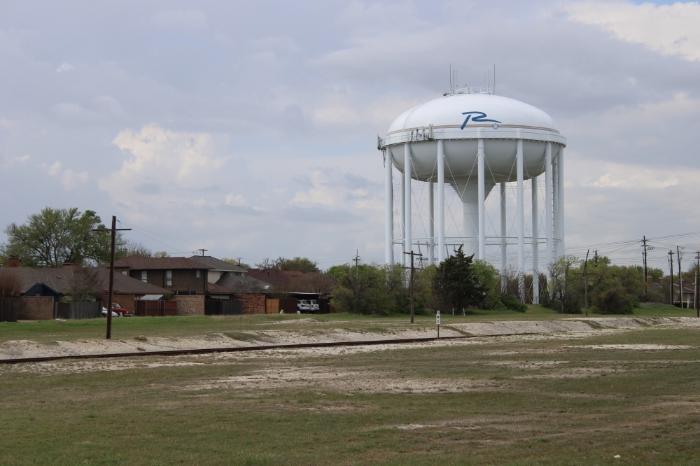 Richardson City Council considered changes to the city's water and sewer rate policy on June 8. (Community Impact staff)
