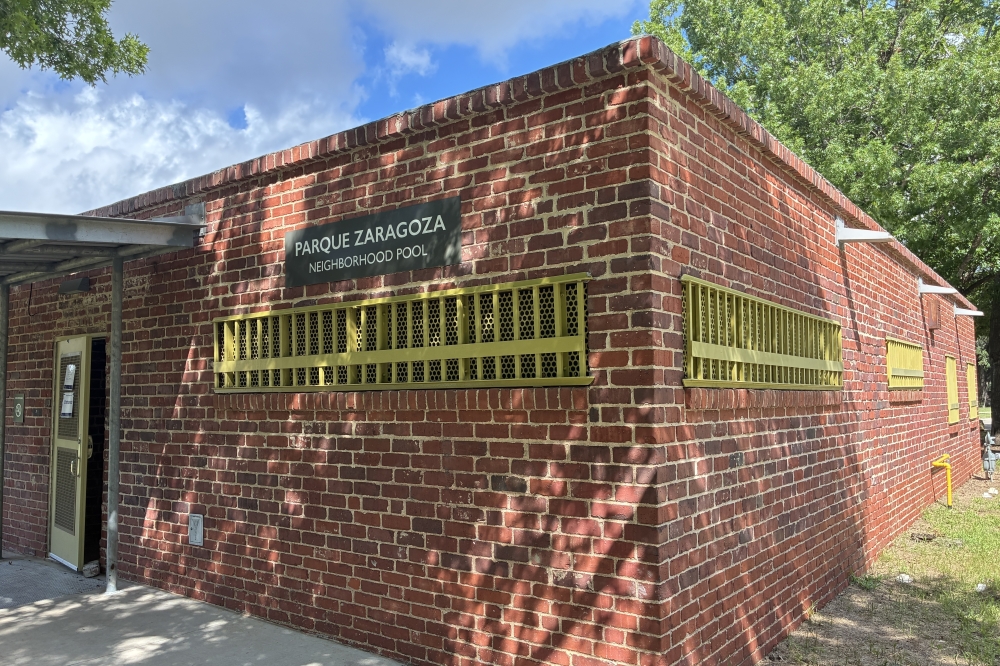 The renovated Parque Zaragoza Neighborhood Pool bathhouse at 2611 Webberville Road in East Austin was unveiled June 10. (Jessica McLaren/Community Impact)