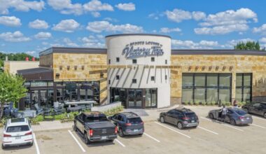 The Victory Tap sports lounge opened at West Plano Village, a mixed-use development near Parker Road and Dallas North Tollway. (Courtesy Weitzman Management Corporation)
