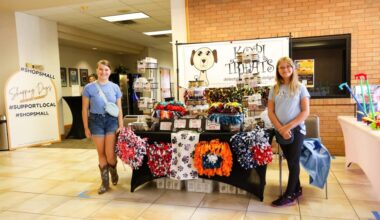 The Shopping Days Vendor Market in Grapevine will feature local vendors, small businesses, live music, giveaways and other activities.