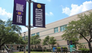 ACC campus signs