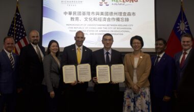 Richardson Mayor Amir Omar and Keelung City Mayor Kuo-Liang Hsieh signed a memorandum of understanding between the two cities June 24. (Isabella Zeff/Community Impact)