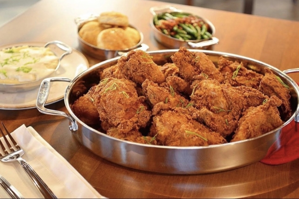 Killen's BBQ will close its Heights location on July 18, 2026. Until then, they will serve its original menu, including Ronnie's 24-Hour Fried Chicken. (Killen's BBQ)