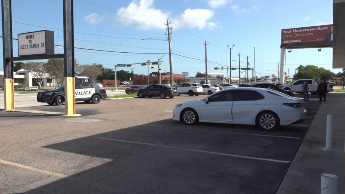 Victim identified in fatal Everhart Road stabbing investigation
