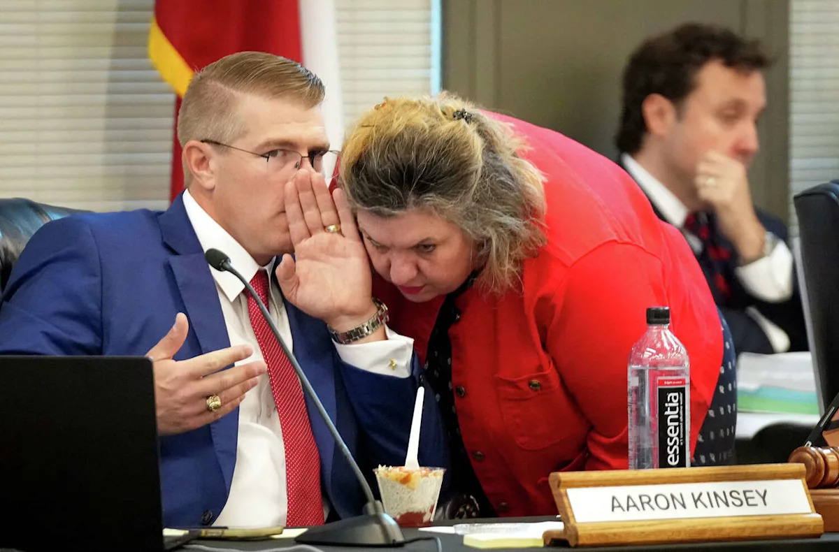Texas board hears heated testimony on social studies standards as final vote nears