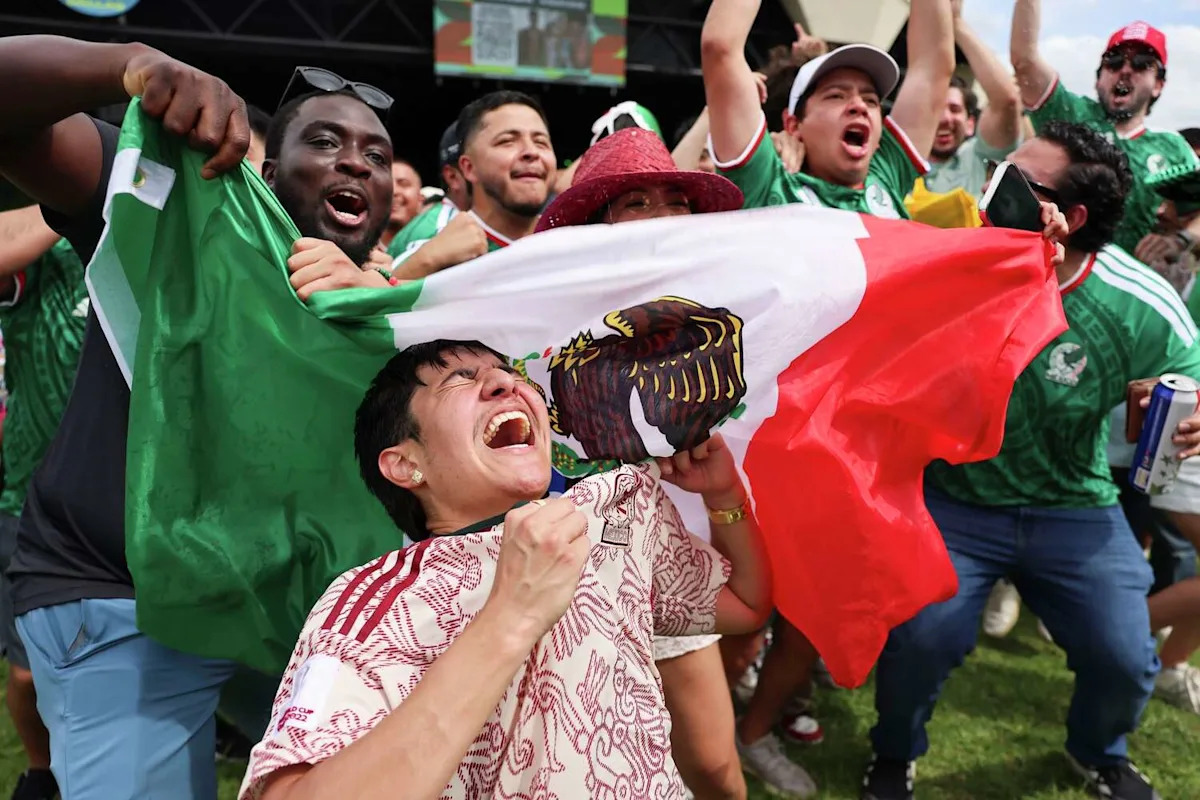 'Viva Mexico': Fans revel at FIFA Fan Fest at Dallas' Fair Park