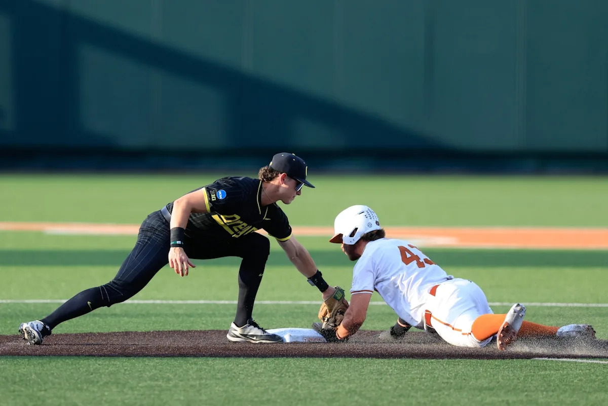 Austin Super Regional Game 2 preview: Oregon turns to starter Will Sanford to avoid elimination at Texas