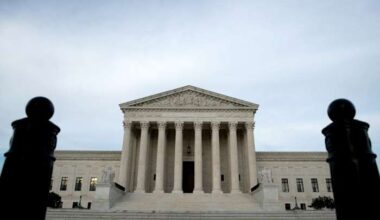 Texas death row inmate asks Supreme Court to allow appeal challenging hypnotized witness