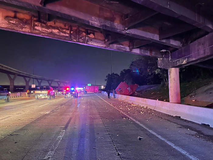 Several eastbound lanes of Katy Freeway closed after 18-wheeler strikes Houston Avenue bridge