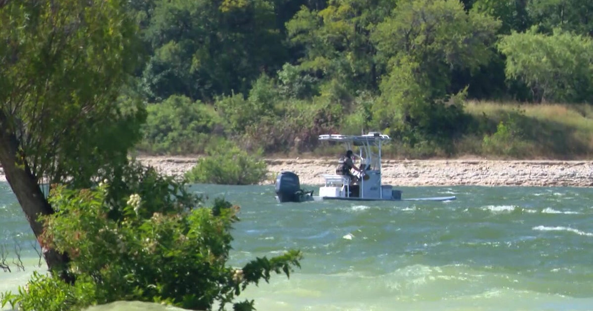 Body of man who went under water while trying to help child at Benbrook Lake has been recovered, officials say